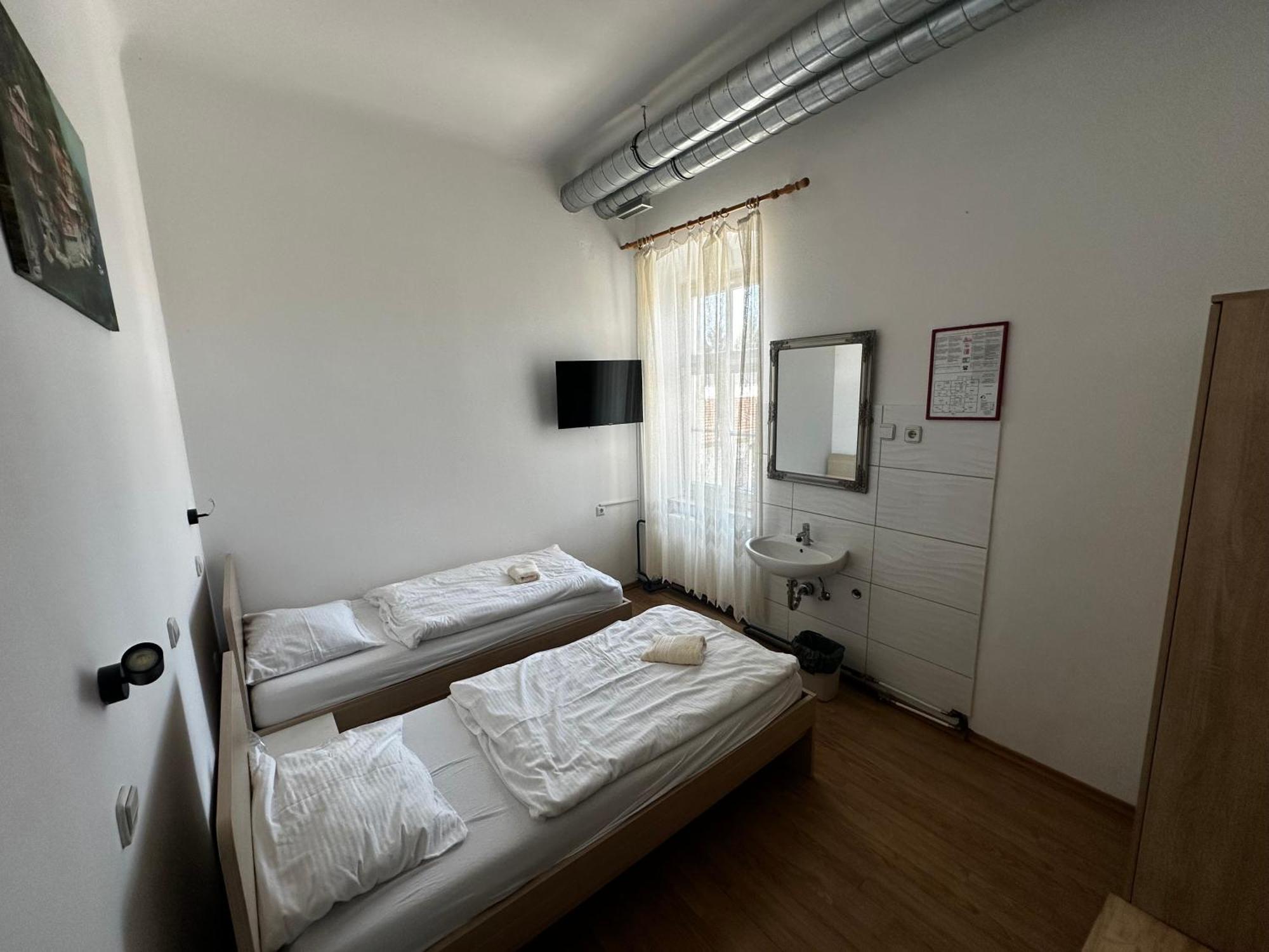 Guesthouse Pri Tonetu Птуй Экстерьер фото